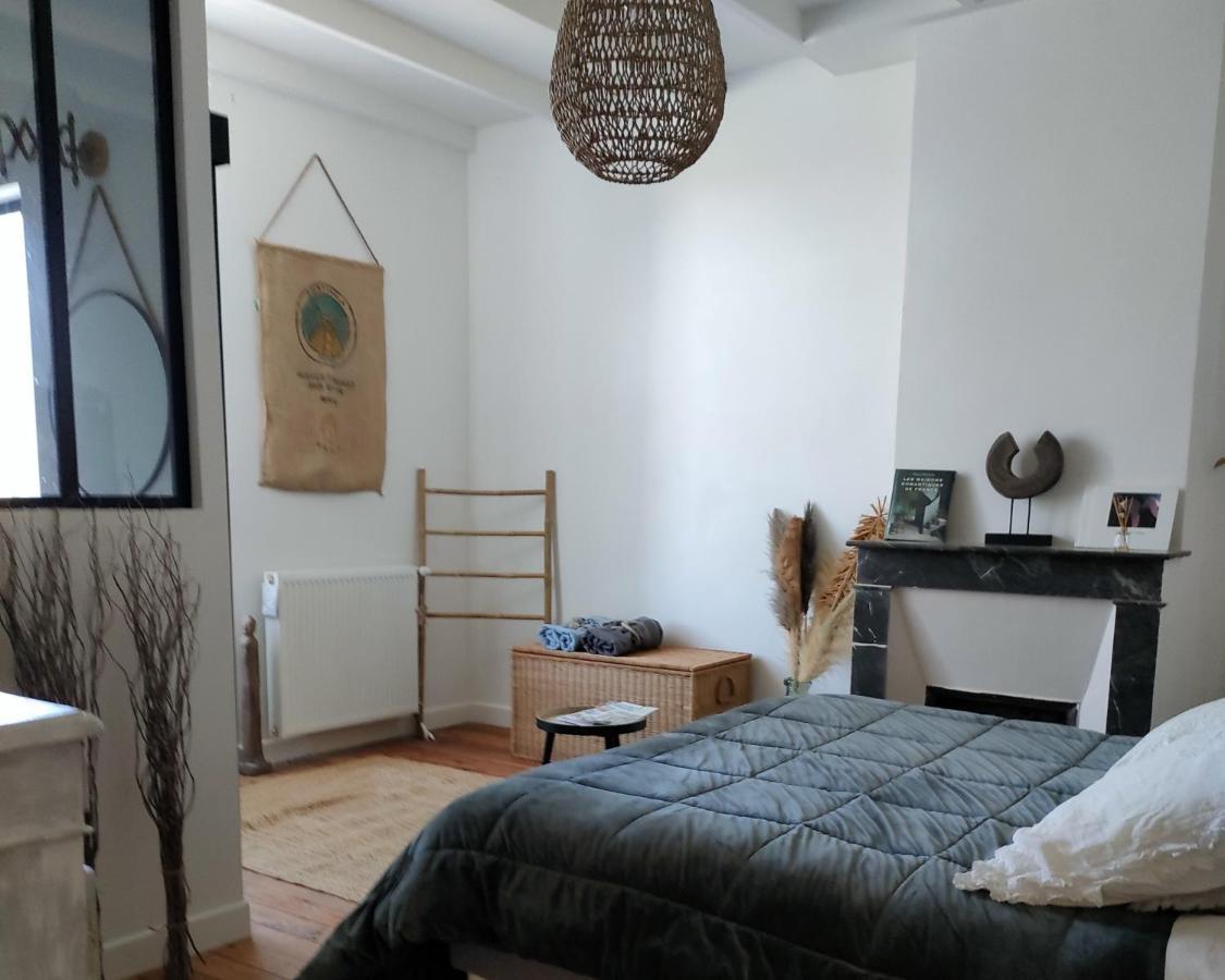 Bed and Breakfast L' Embellie Sur Lot Sainte-Livrade-sur-Lot Экстерьер фото